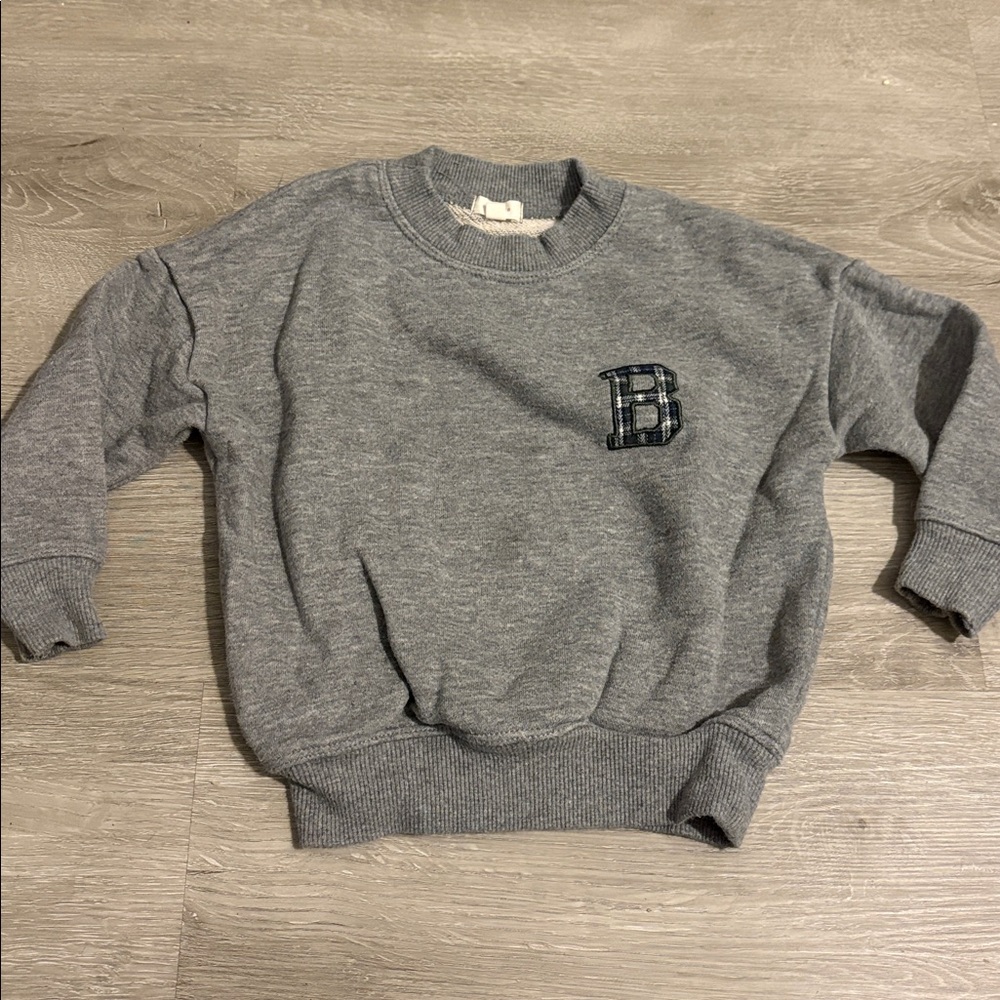 Lil legs appliqué sweatshirt